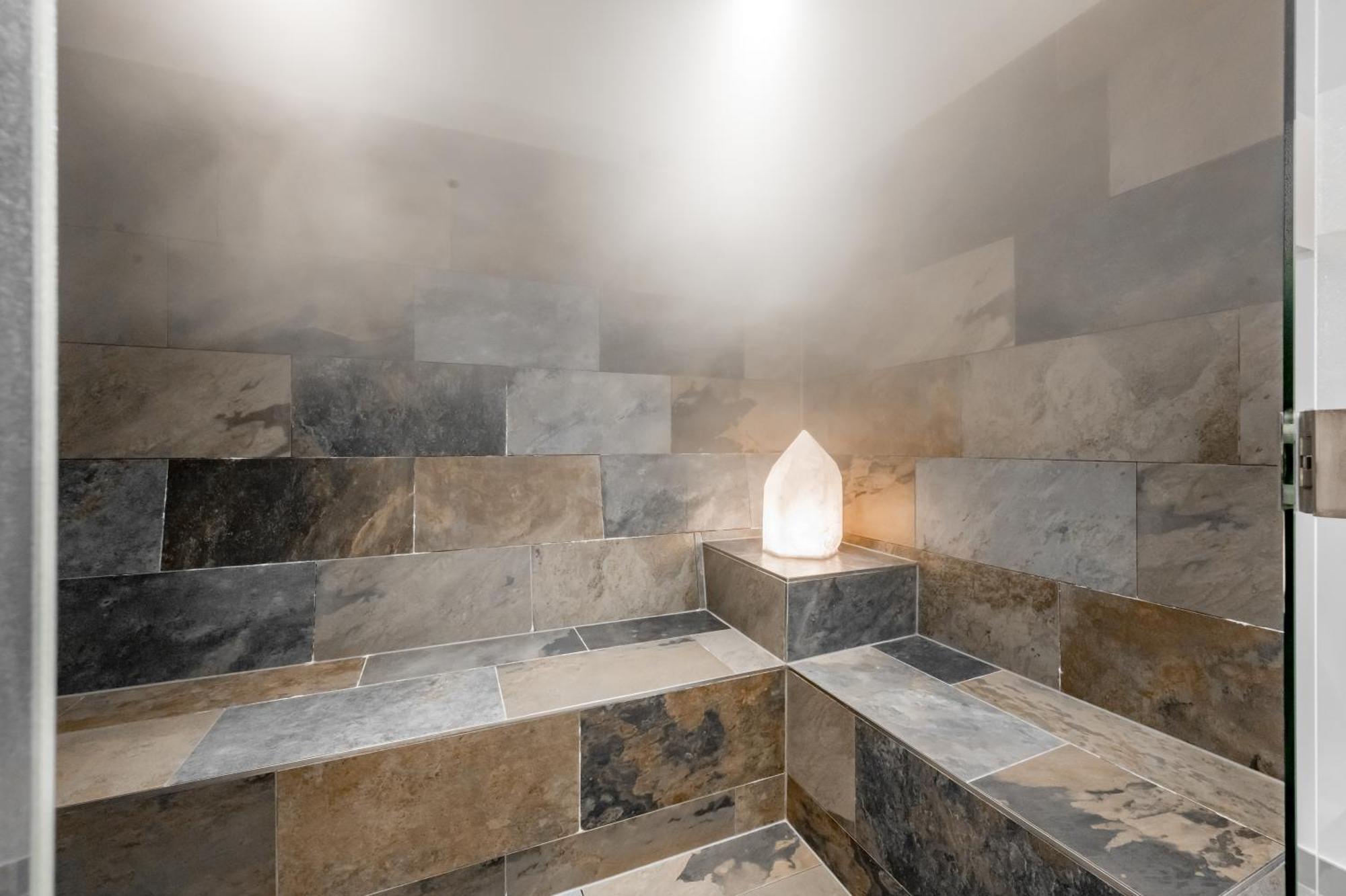 Tilia Living - B&B Mit Dem Komfort Eines Kleinen, Feinen Hotels Ried im Oberinntal Kültér fotó