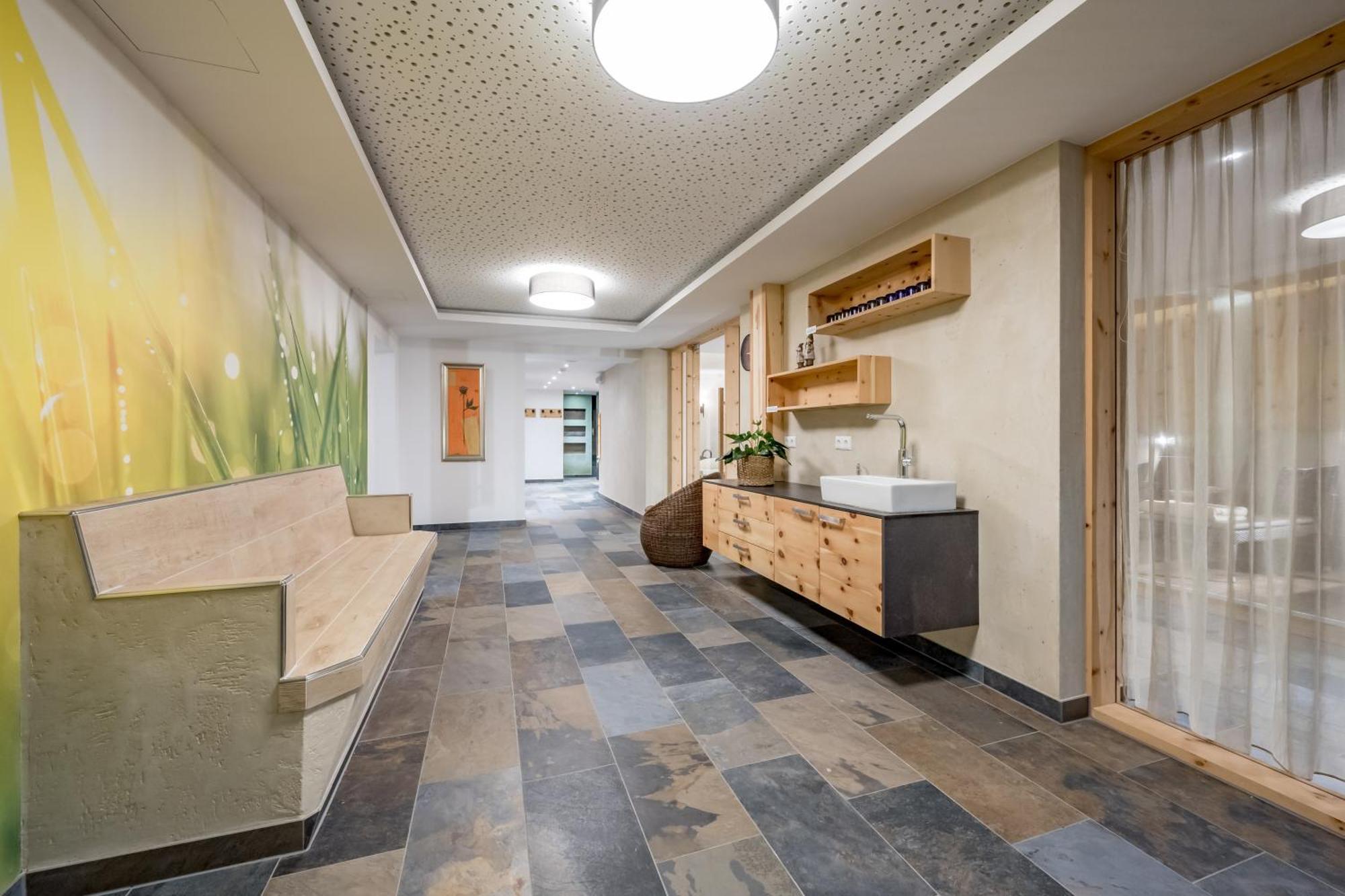 Tilia Living - B&B Mit Dem Komfort Eines Kleinen, Feinen Hotels Ried im Oberinntal Kültér fotó