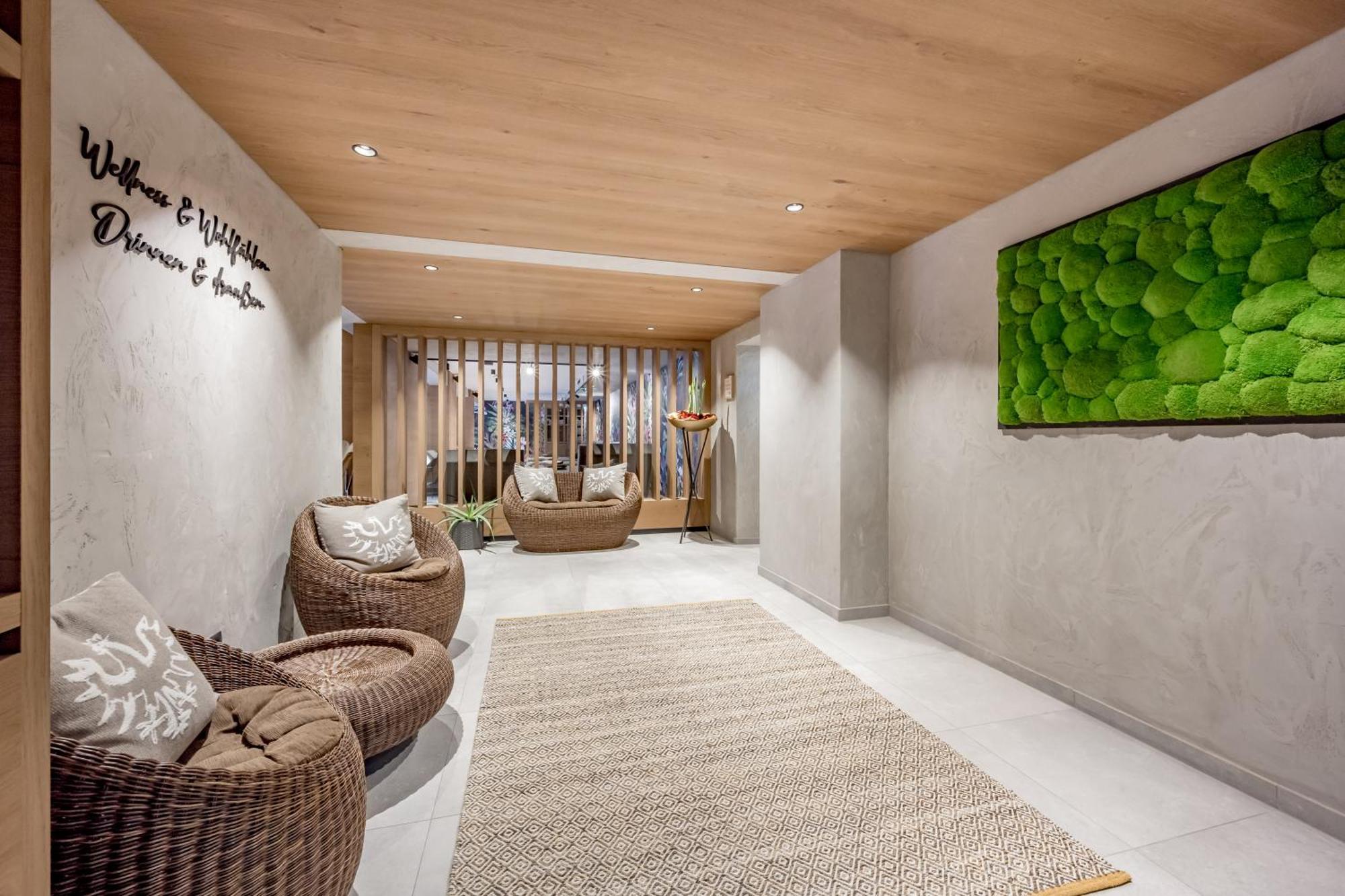 Tilia Living - B&B Mit Dem Komfort Eines Kleinen, Feinen Hotels Ried im Oberinntal Kültér fotó