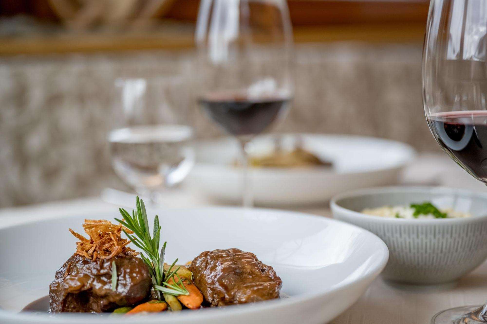 Tilia Living - B&B Mit Dem Komfort Eines Kleinen, Feinen Hotels Ried im Oberinntal Kültér fotó