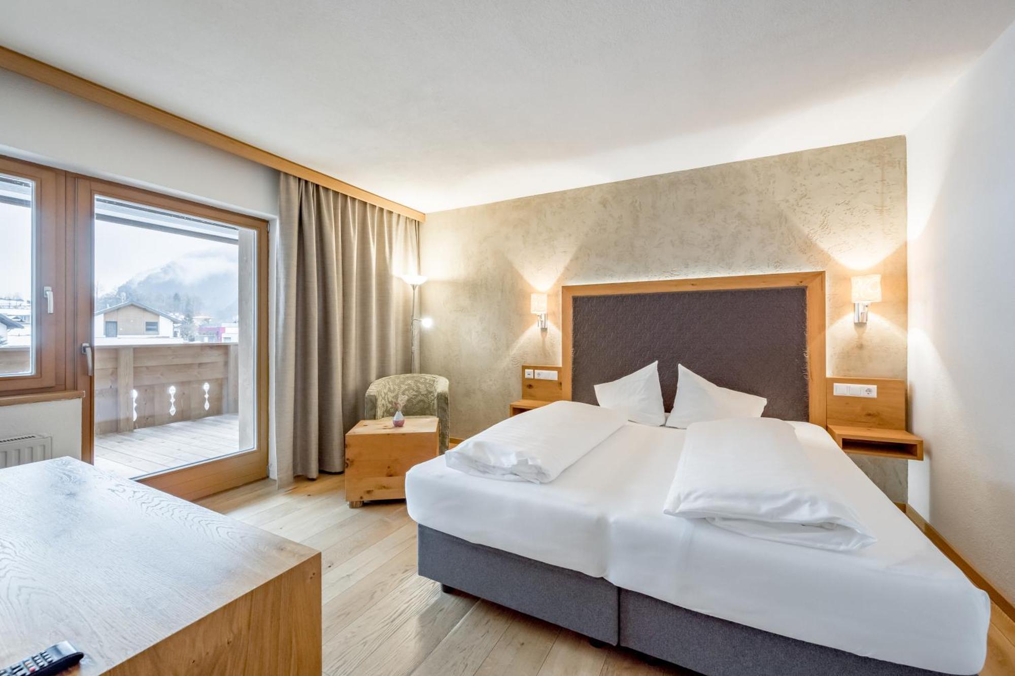 Tilia Living - B&B Mit Dem Komfort Eines Kleinen, Feinen Hotels Ried im Oberinntal Kültér fotó