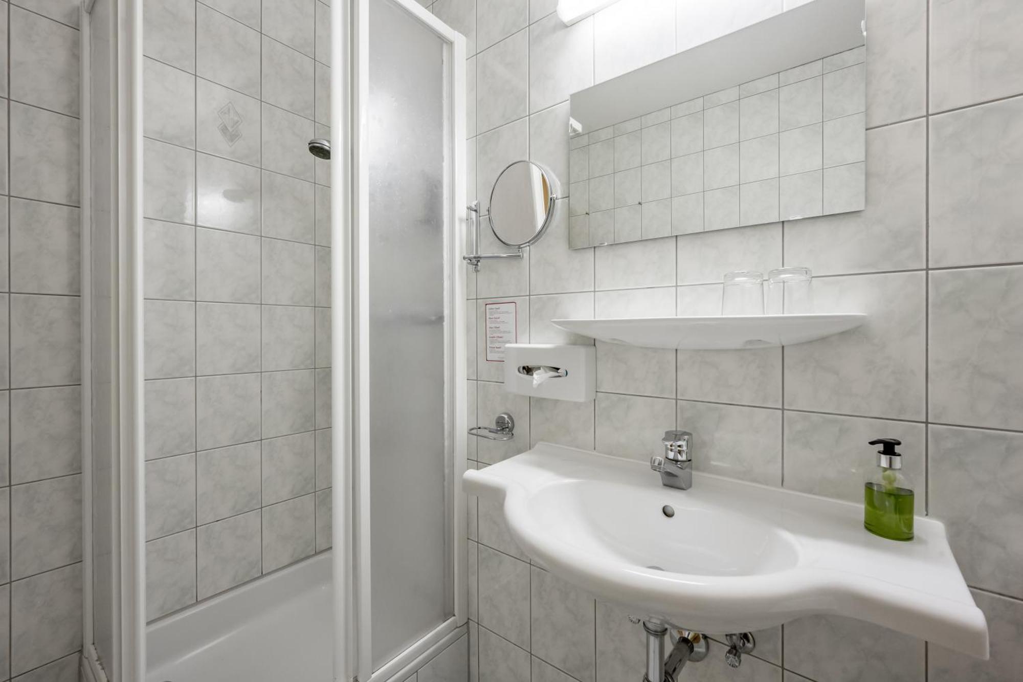 Tilia Living - B&B Mit Dem Komfort Eines Kleinen, Feinen Hotels Ried im Oberinntal Kültér fotó