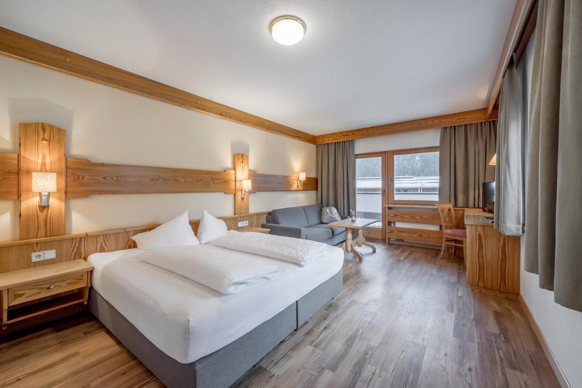 Tilia Living - B&B Mit Dem Komfort Eines Kleinen, Feinen Hotels Ried im Oberinntal Kültér fotó