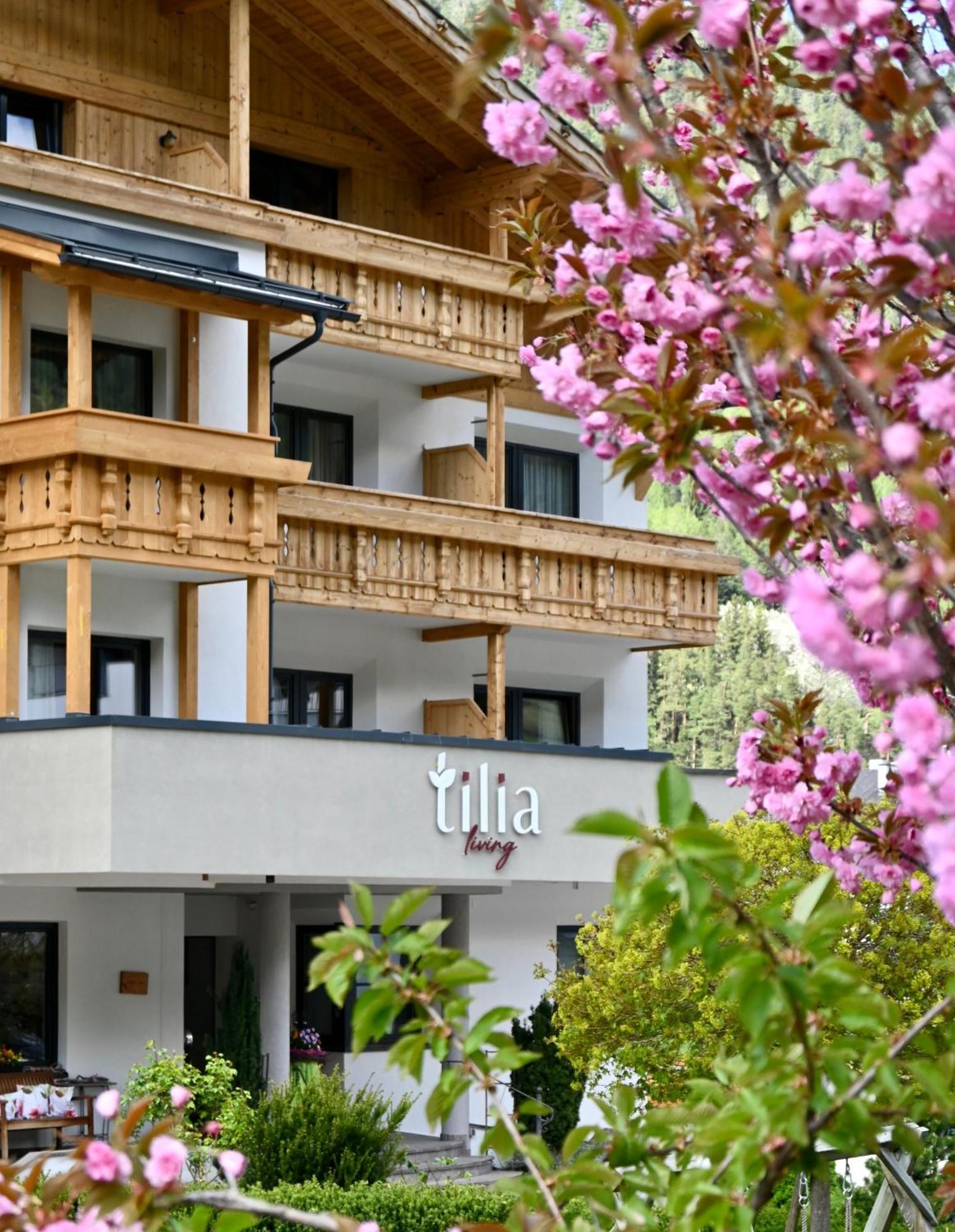 Tilia Living - B&B Mit Dem Komfort Eines Kleinen, Feinen Hotels Ried im Oberinntal Kültér fotó